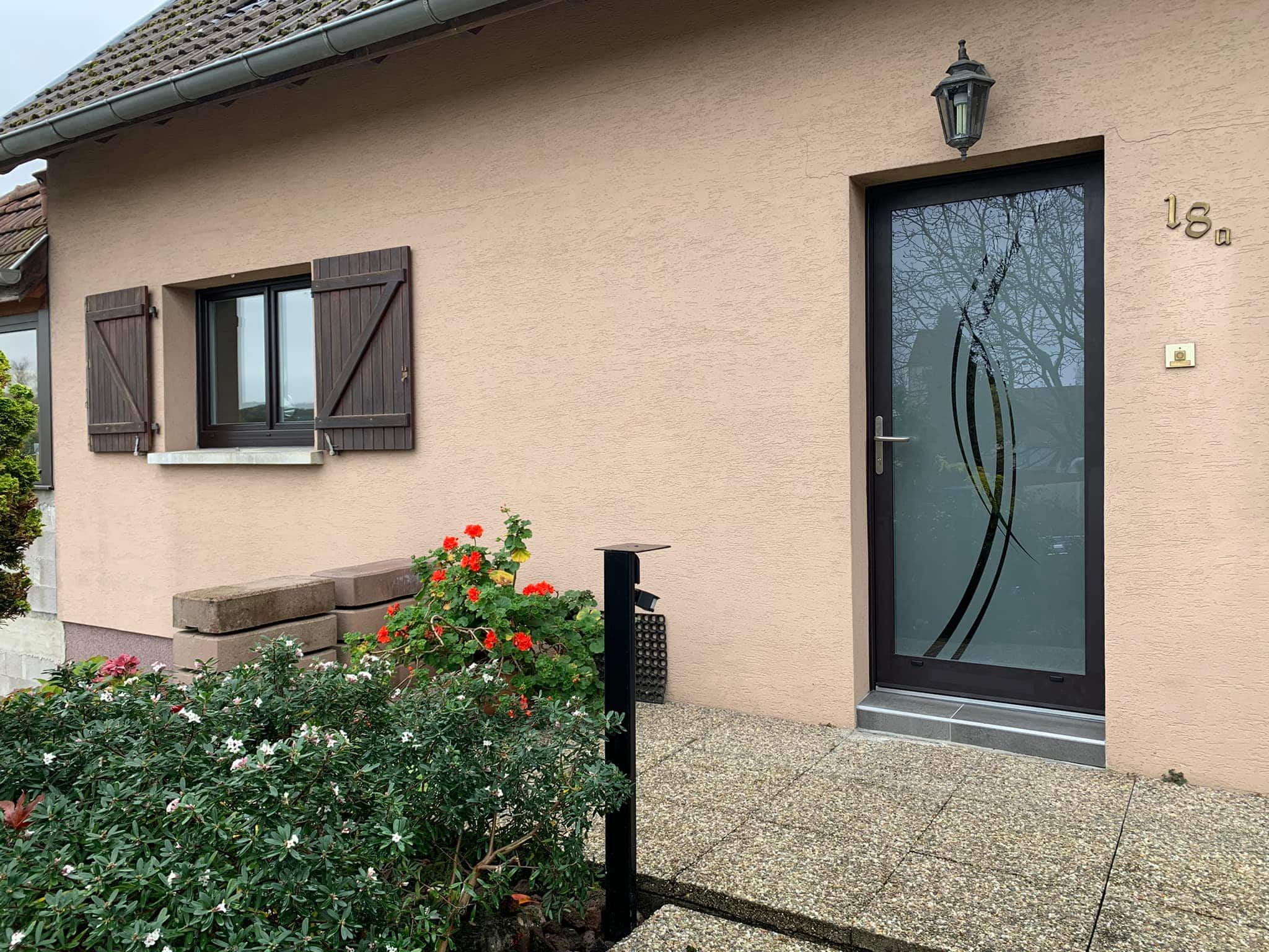 porte d'entrée , pose et installation