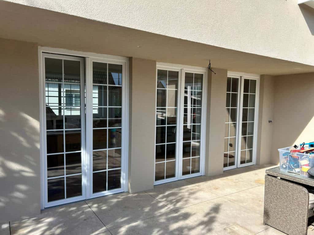 Fenêtre et porte fenêtre noir à Guewenheim